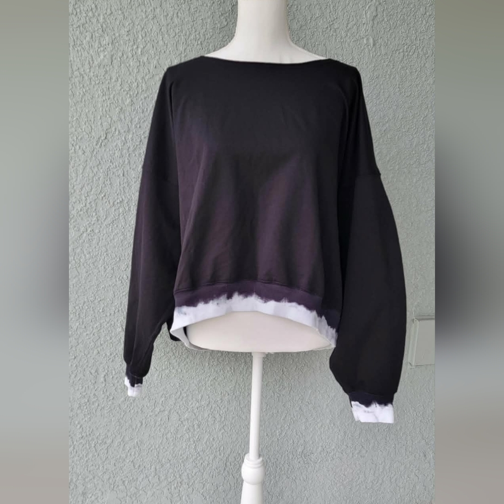 Capital T boxy cropped sweatshirt grunge minimalist - Picture 2 of 8
